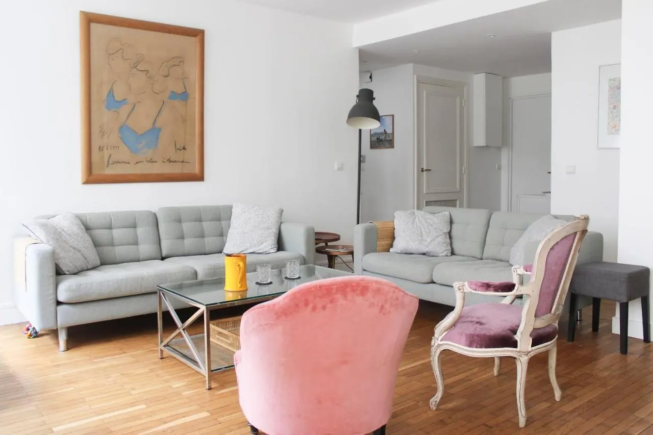 Spacious Cocoon 2 Steps From The Eiffel Tower Paříž Apartmán