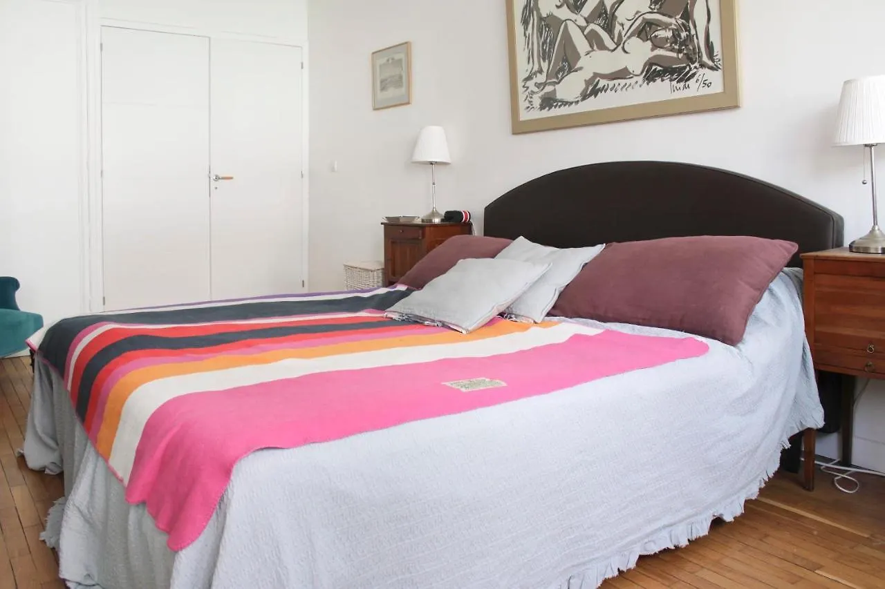 פריז Spacious Cocoon 2 Steps From The Eiffel Tower